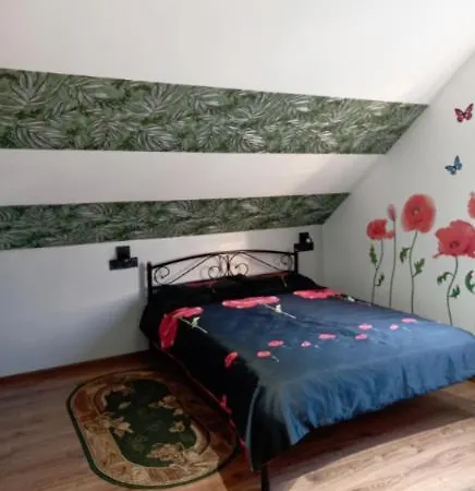 2 комнаты Apartment