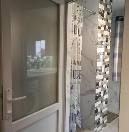 2 комнаты * 오데사